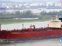 Танкер за нефт/химикали за продажба