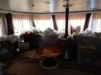 Круизен кораб за продажба