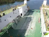 Десантен кораб, танкер за продажба