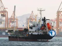 Танкер за нефт/химикали за продажба