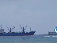Хладилен кораб за продажба