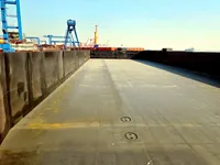 Баржа за продажба