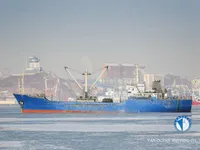 Хладилен кораб за продажба