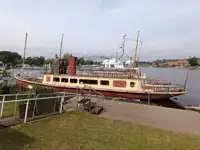 Ферибот за продажба