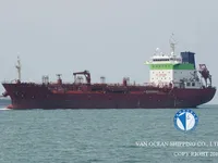 Танкер за нефт/химикали за продажба