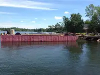 Баржа за продажба