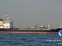 Танкер за нефт/химикали за продажба