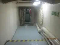 Хладилен кораб за продажба