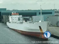 Хладилен кораб за продажба