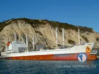 Хладилен кораб за продажба