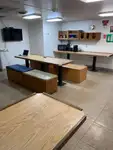 Кораб за доставки за продажба