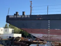 Баржа за продажба