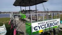 Контейнеровоз за продажба