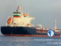 Танкер за нефт/химикали за продажба