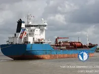 Танкер за нефт/химикали за продажба