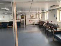 Плаващ хотел за продажба