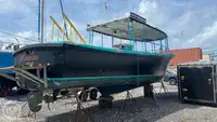 Круизен кораб за продажба