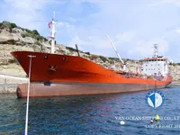 Танкер за нефт/химикали за продажба
