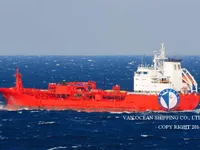 Танкер за нефт/химикали за продажба