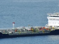 Танкер за нефт/химикали за продажба