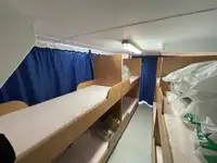 Контейнеровоз за продажба