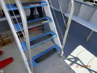 Кутер за продажба
