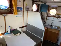 Буксир за продажба