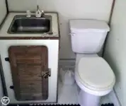 Круизен кораб за продажба