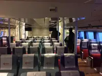 Круизен кораб за продажба