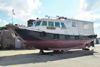 Круизен кораб за продажба