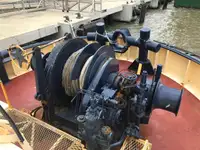 Буксир за продажба