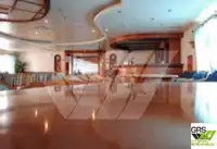 Контейнеровоз за продажба