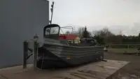 Работни съдове за продан