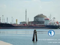 Танкер за нефт/химикали за продажба