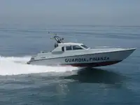 Патрулен кораб за продажба