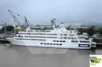 Круизен кораб за продажба
