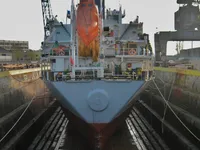 Танкер за нефт/химикали за продажба