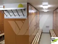 Контейнеровоз за продажба