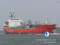 Танкер за нефт/химикали за продажба