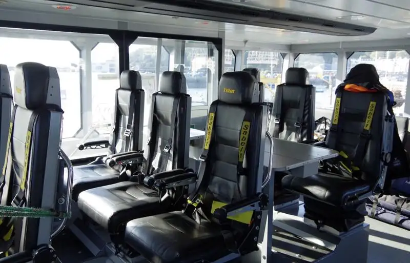 Контейнеровоз за продан