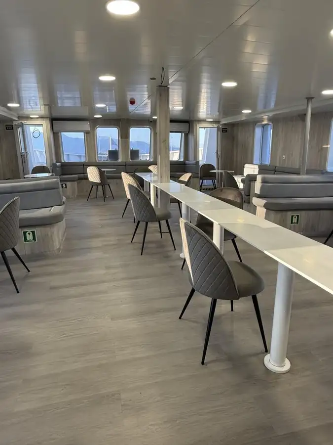 Кораб на RoPax за продан