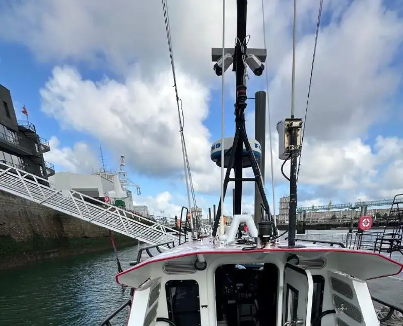 Пилотска лодка за продан