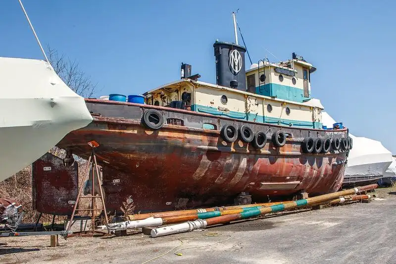 Теглич за продан