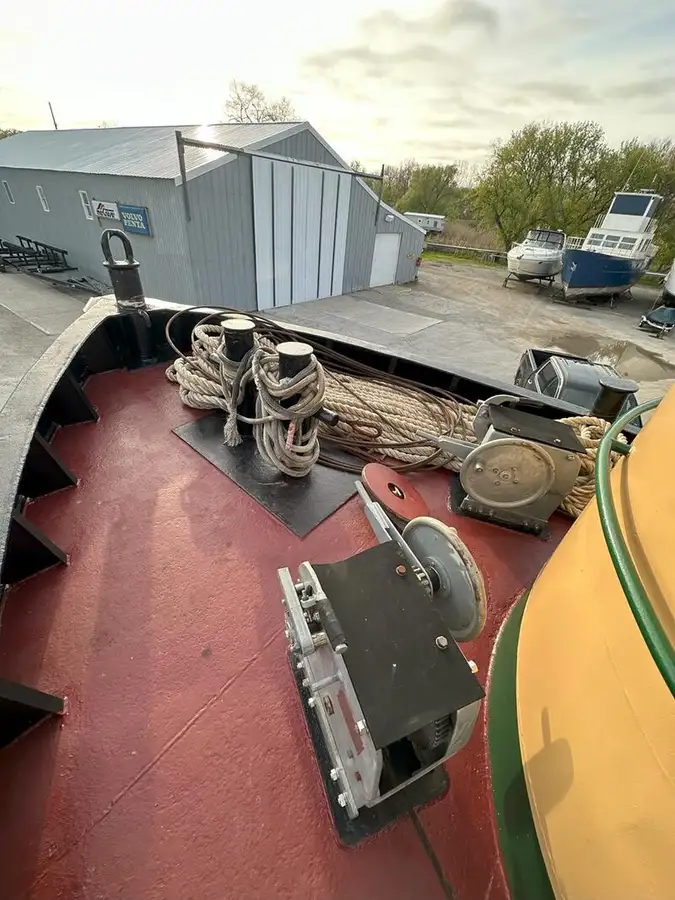 Теглич за продан