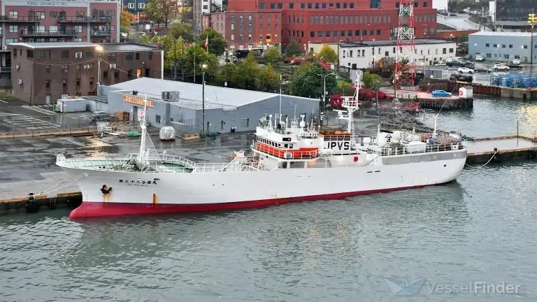 Риболовен траулер за продан