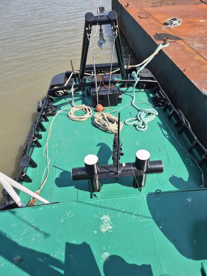 Теглич за продан