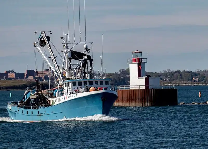 сейнер за продан