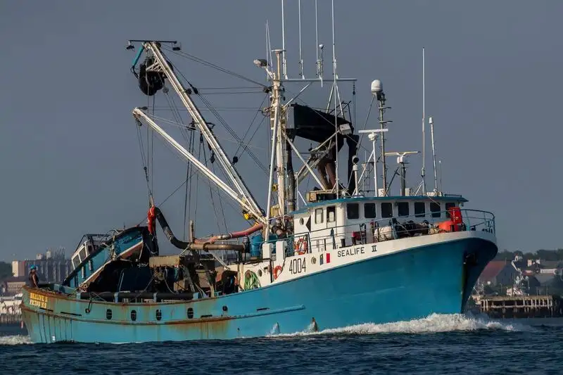 сейнер за продан