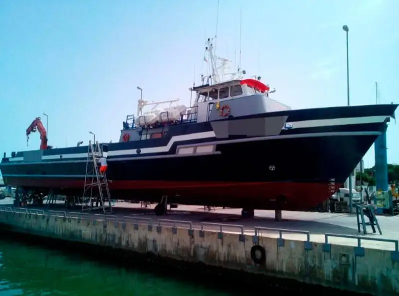 Екипажна лодка за продан