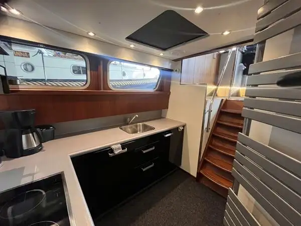 Работни лодки за продан